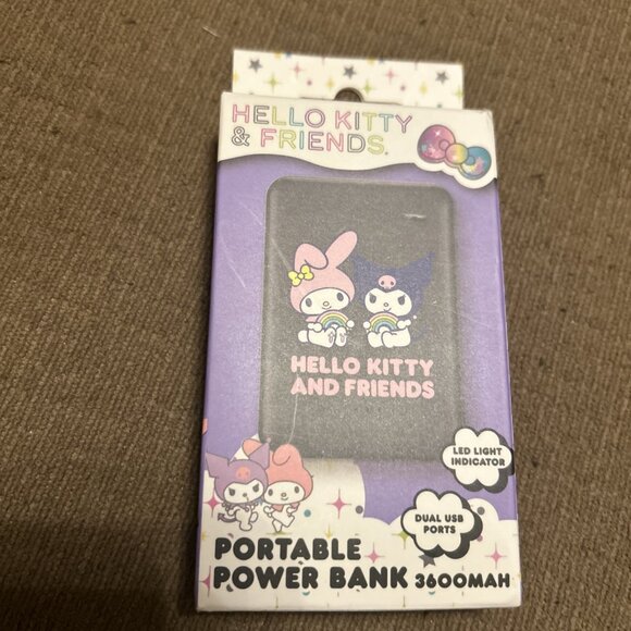 Hello Kitty & Friends Portable Power Bank 3600MAH Black Dual USB New In Box - Picture 2 of 11